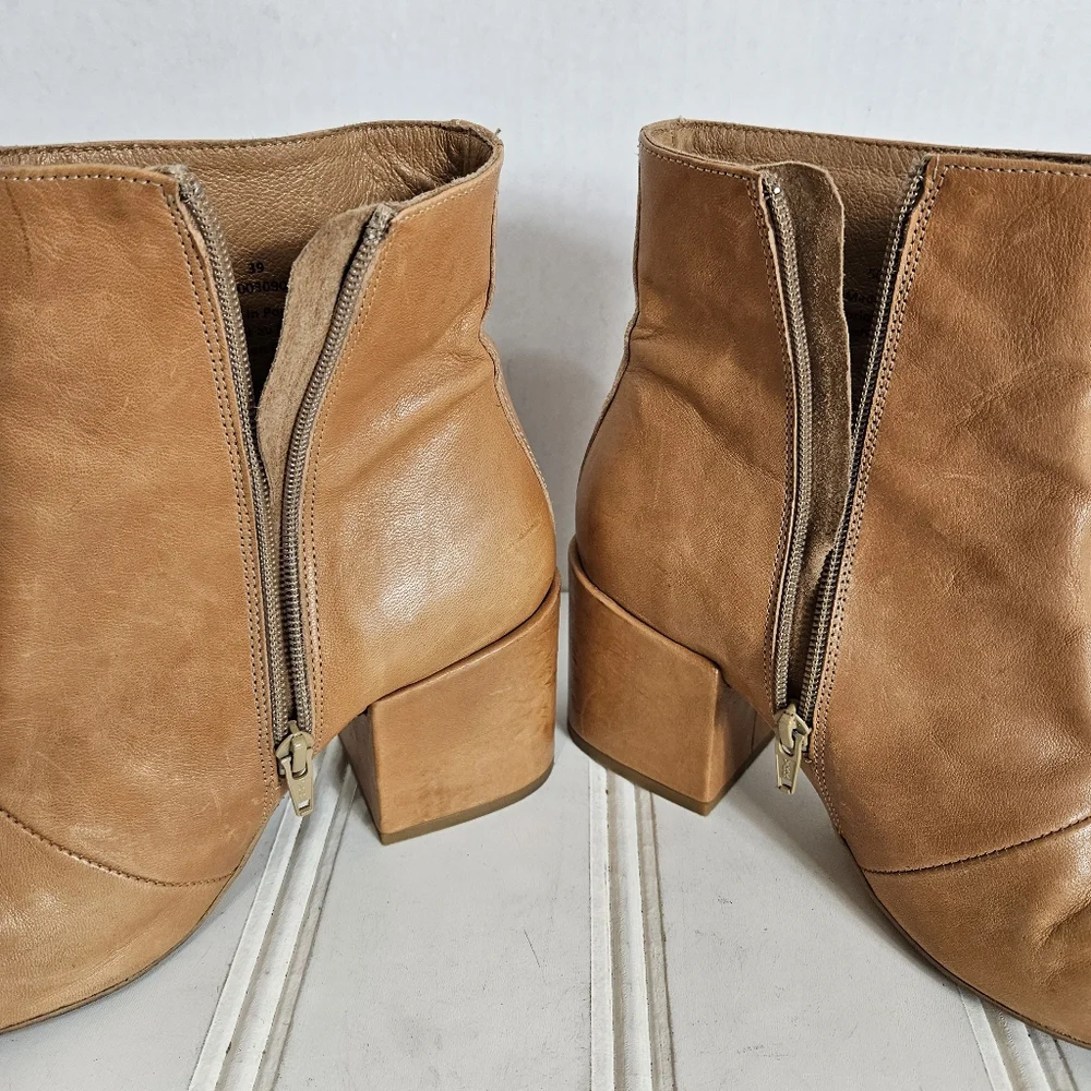 Free People Boots 39 Sienna Leather Square Toe Block Heel Cognac Brown Boho Chic